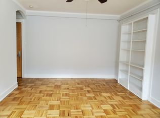 1102 N Dearborn St #1725, Chicago, IL 60610