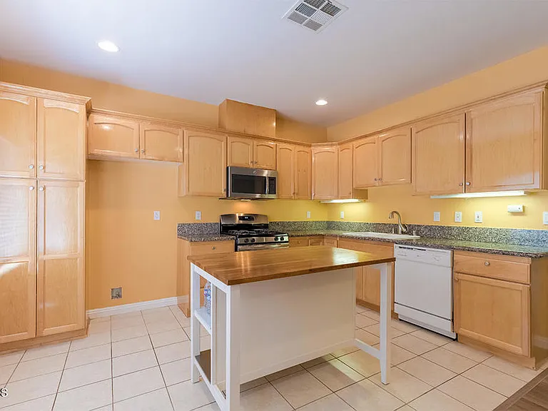 4516 Ramsdell Ave #103 — Photo 10