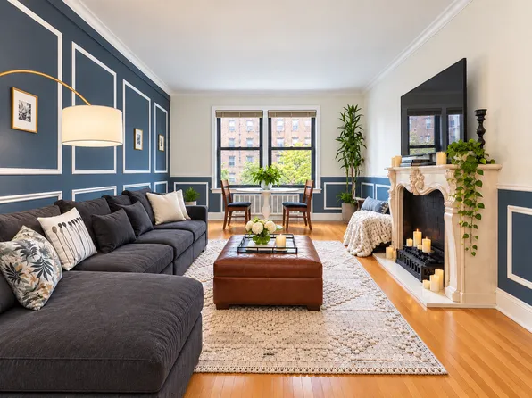 9040 Fort Hamilton Avenue image 1 of 6