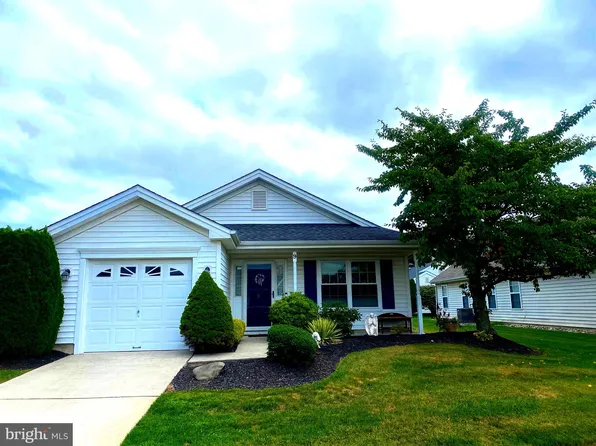 9 Mountain Ash Pl, Sewell, NJ 08080