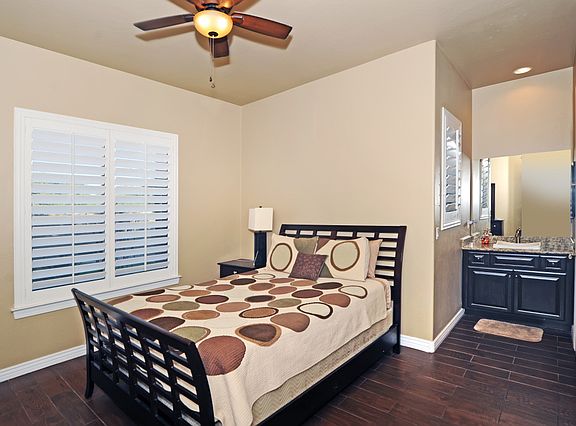 5th image of 3493 E Powell Pl