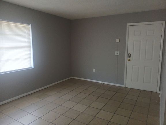 5th image of 13106 Leisurewood Pl APT 205