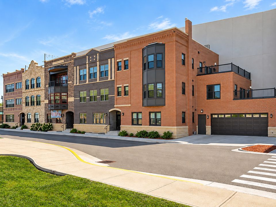 1st image of 412 5th St N Unit 524