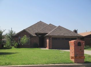 636 NW 113th St, Oklahoma City, OK 73114