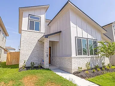1125 Amistad Loop — Photo 2