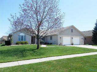 4269 Pearson Pkwy, Oregon, OH 43616