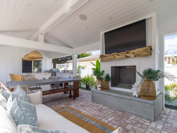 431 Country Club Ln, Coronado, CA 92118