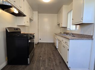 105-111 E Laurel Ave #107, Sierra Madre, CA 91024