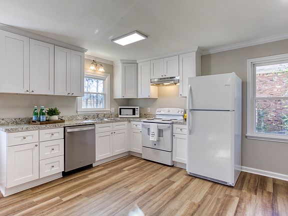 5th image of 4959 Ailene Dr #5