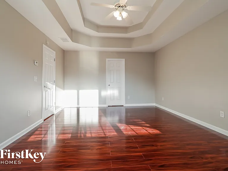 1528 Park Knoll Trl — Photo 8