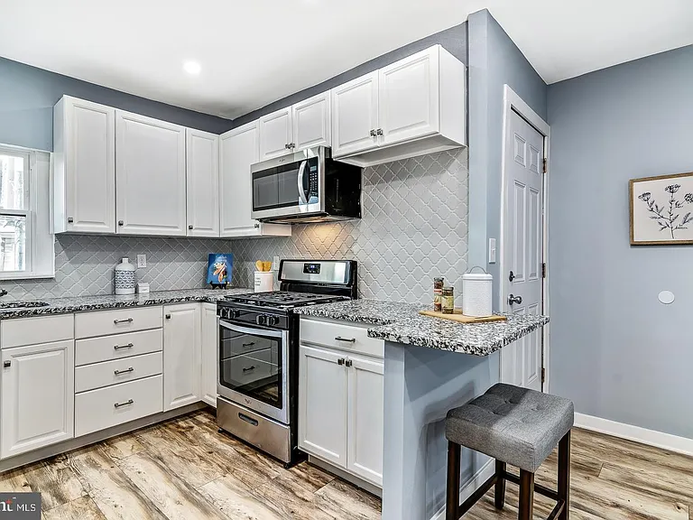 2420 S Lee St — Photo 21