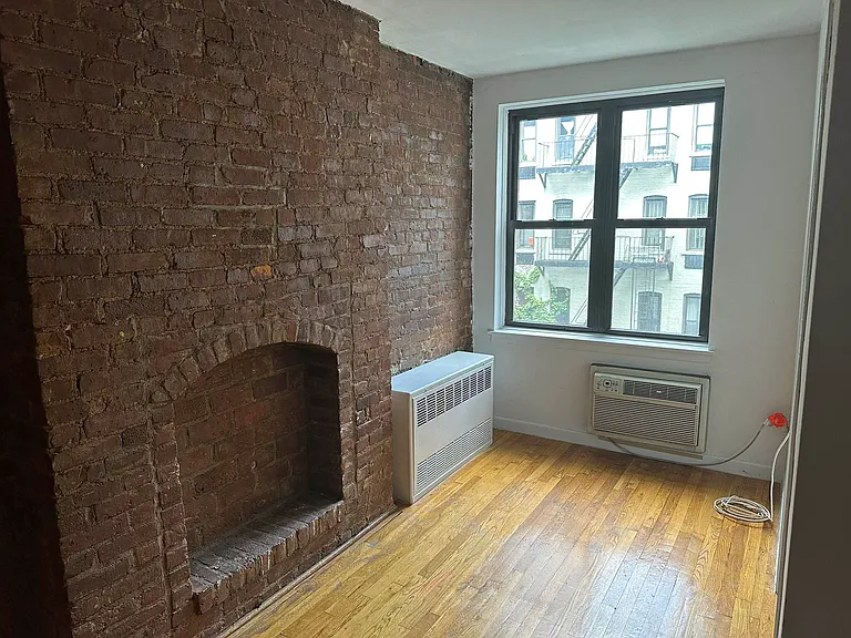 307 E 89th St #3H — Photo 1