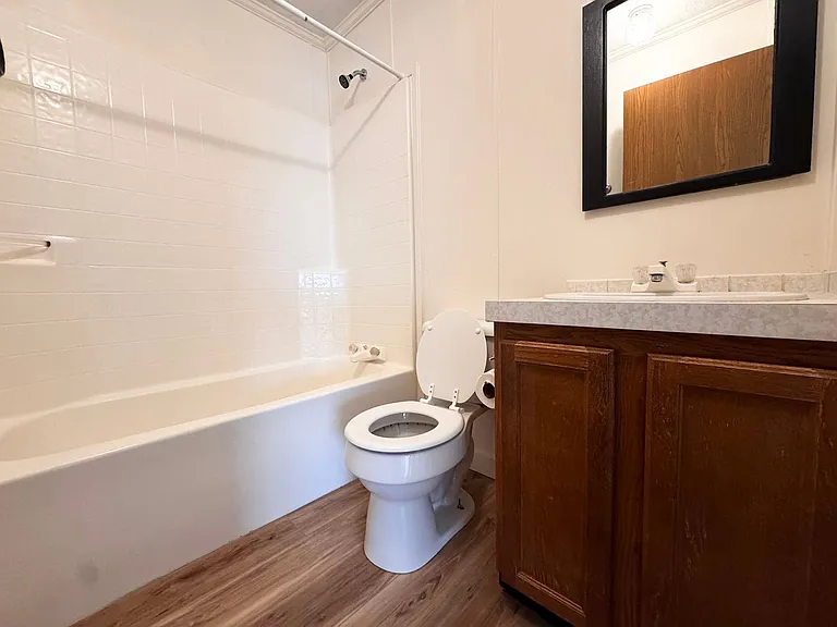 18242 Loyalty Ln — Photo 11