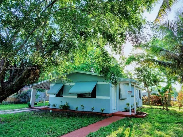 940 NW 34th Ave, Lauderhill, FL 33311