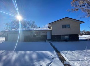 29380 Windrow Dr, Pueblo, CO 81006