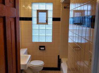 4849 N Mohawk Ave APT 1, Milwaukee, WI 53217