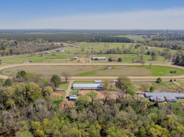 269 Hurricane Bluff Dr, Benton, LA 71006
