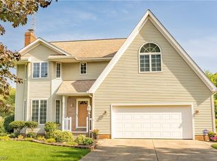 955 Stratford Pl, Alliance, OH