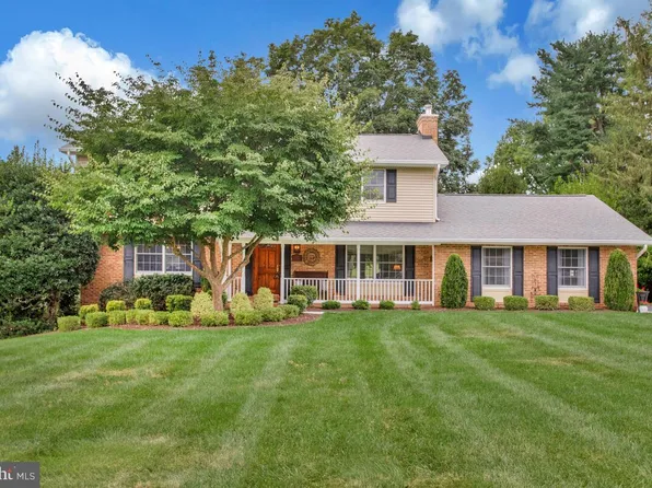 3522 Lakeway Dr, Ellicott City, MD 21042