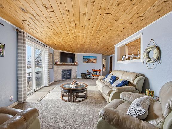 5th image of 43856 Outlet Beach Rd