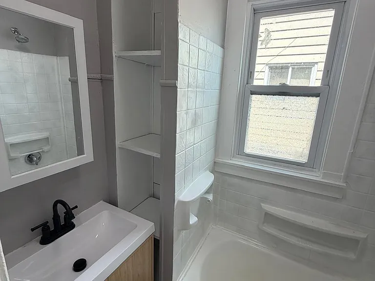 25 W 15th St #A — Photo 4