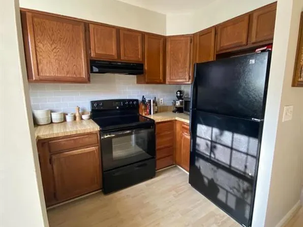 2509 S Walter Reed Dr #D, Arlington, VA 22206