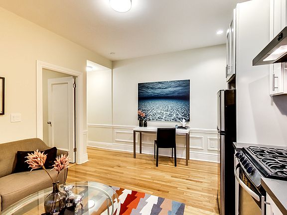 5th image of 653 Powell St #208