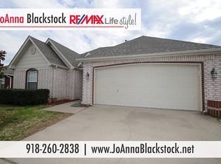 121 E Kansas St, Broken Arrow, OK 74012