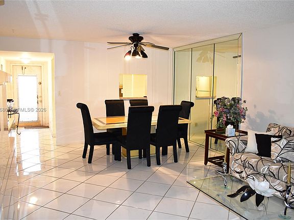 4th image of 9461 Sunrise Lakes Blvd APT 103