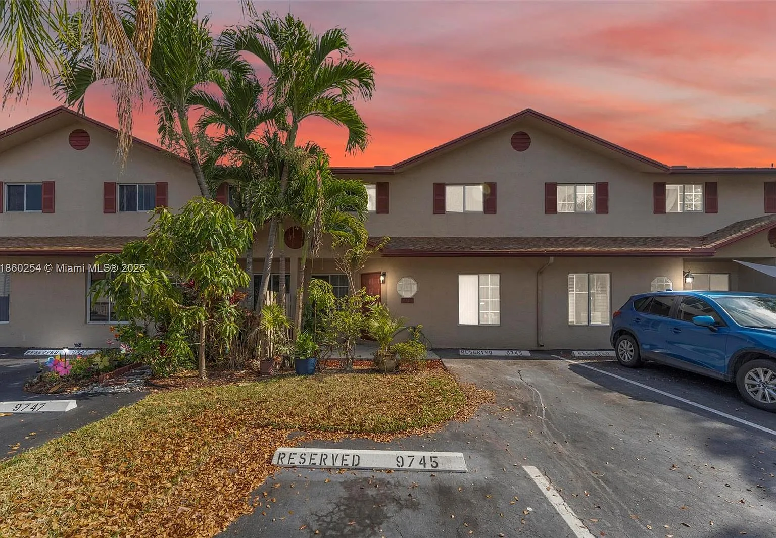 3 bed, 1750 sqft, $3,100 — Photo 1