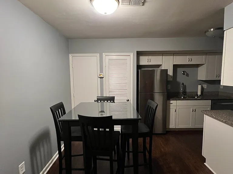 2494 Etiwan Ave #L4 — Photo 5