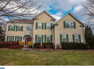 737 Garden Dr, Kennett Square, PA 19348