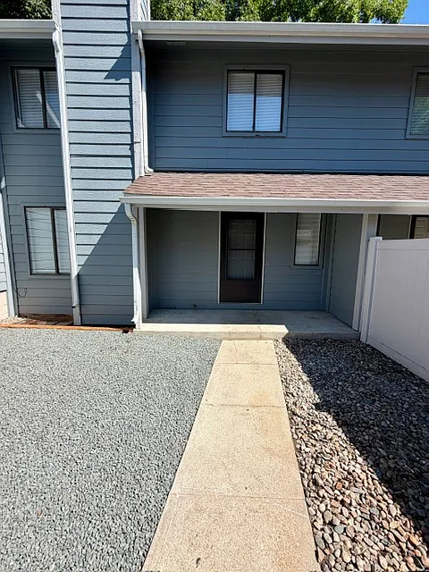 3500 Rolling Green Dr #I33