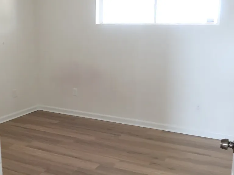 2525 Riverland Dr #201 — Photo 5