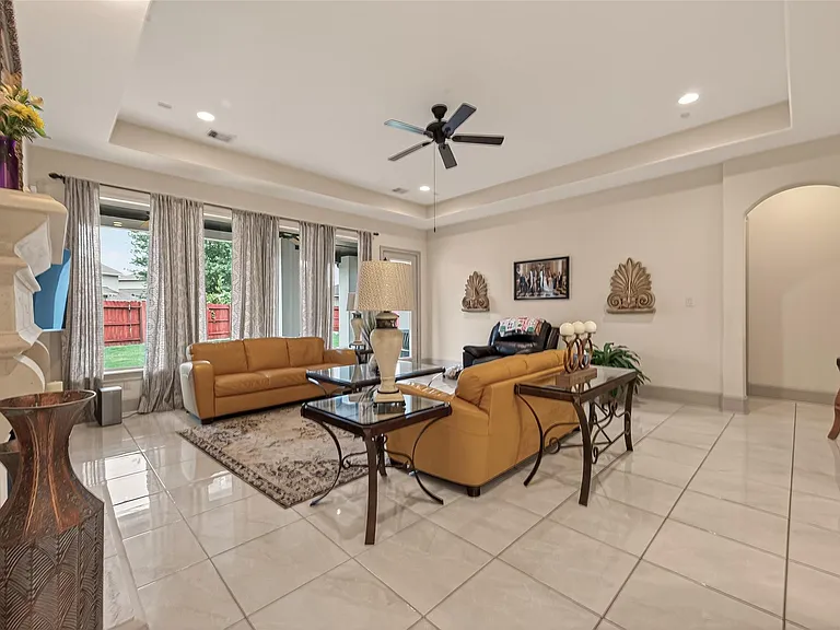 2515 Avon Gate Ct — Photo 10