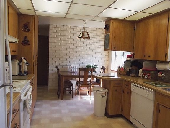 2nd image of 414 N Prentis St
