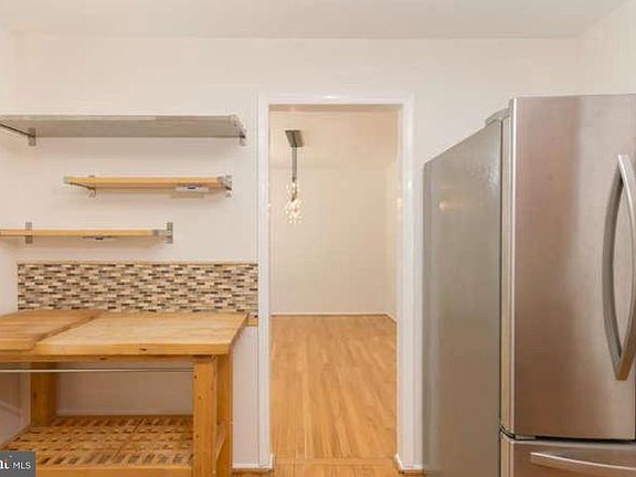 4th image of 8302 Moline Pl
