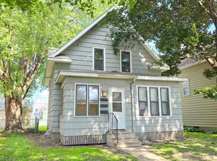 1094 Albemarle St, Saint Paul, MN 55117