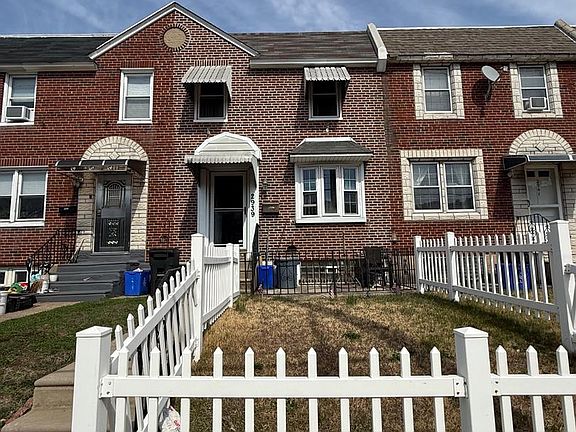 3rd image of 2939 Levick St