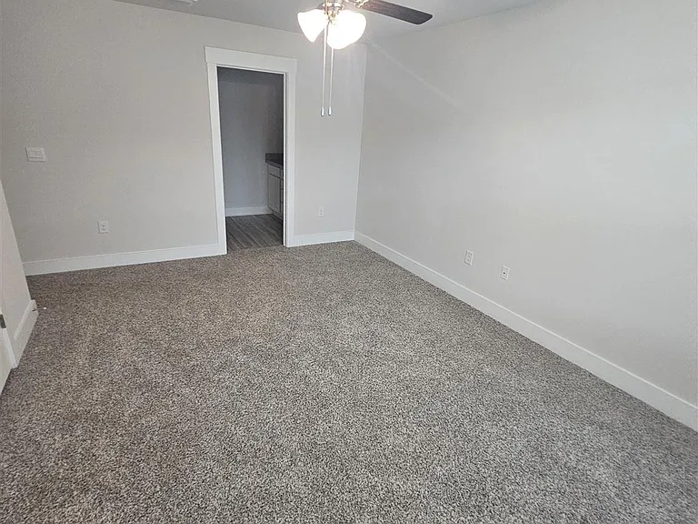 9433 Nature Creek Ln — Photo 26