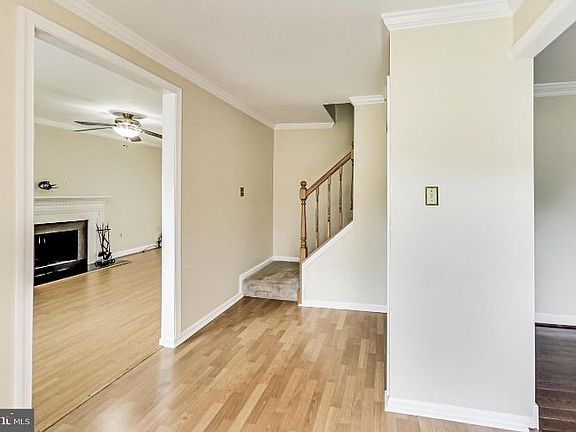 4th image of 9771 Turnbuckle Dr