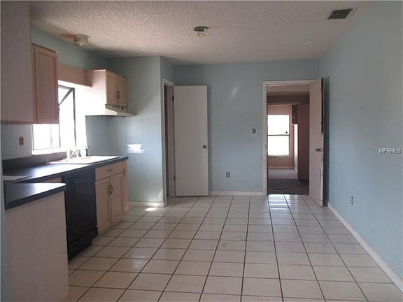 4th image of 5400 43rd St N