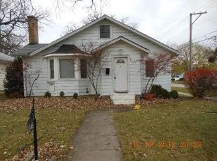 1346 Walnut St, Waukegan, IL 60085