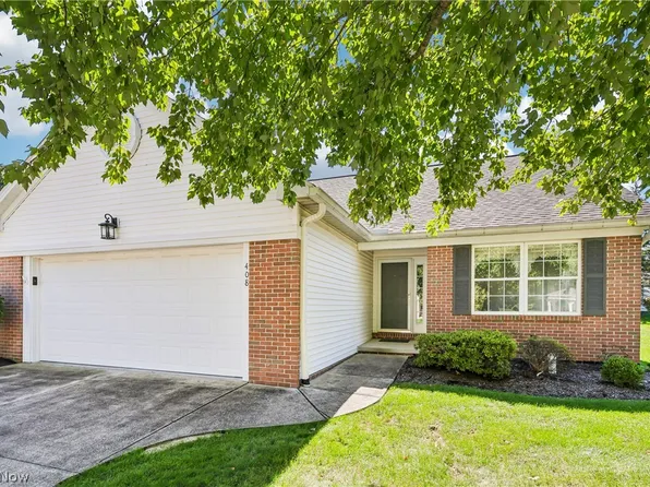 408 W Reserve Dr, Cuyahoga Falls, OH 44223