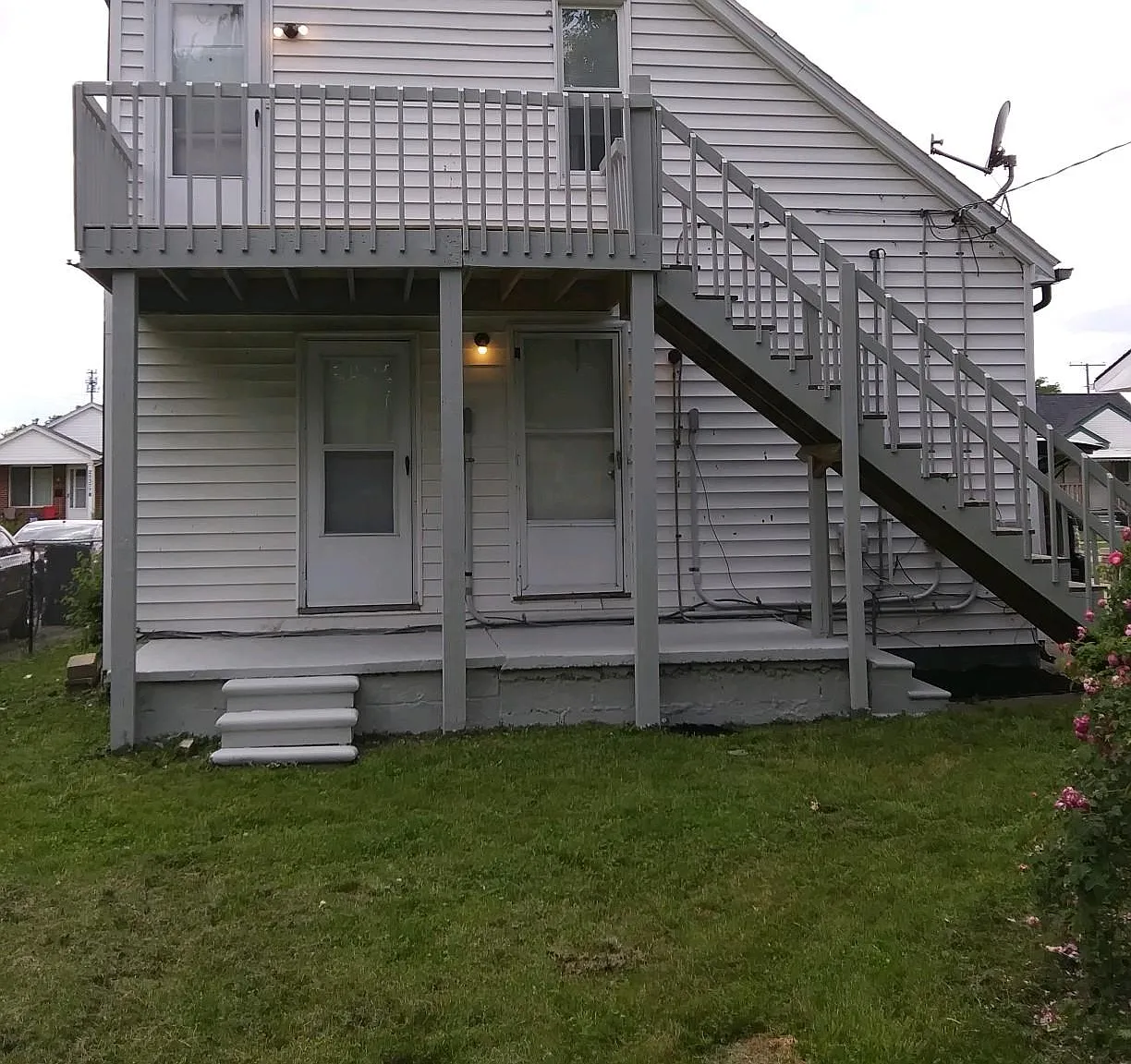 2 bed, 1000 sqft, $1,200 — Photo 3