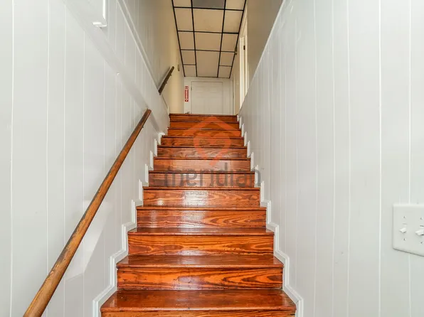 1BR Furnished and All utilities included!, 60 Romney St #2, Charleston, SC 29403