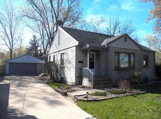 7011 W Forest Home Ave, Greenfield, WI 53220