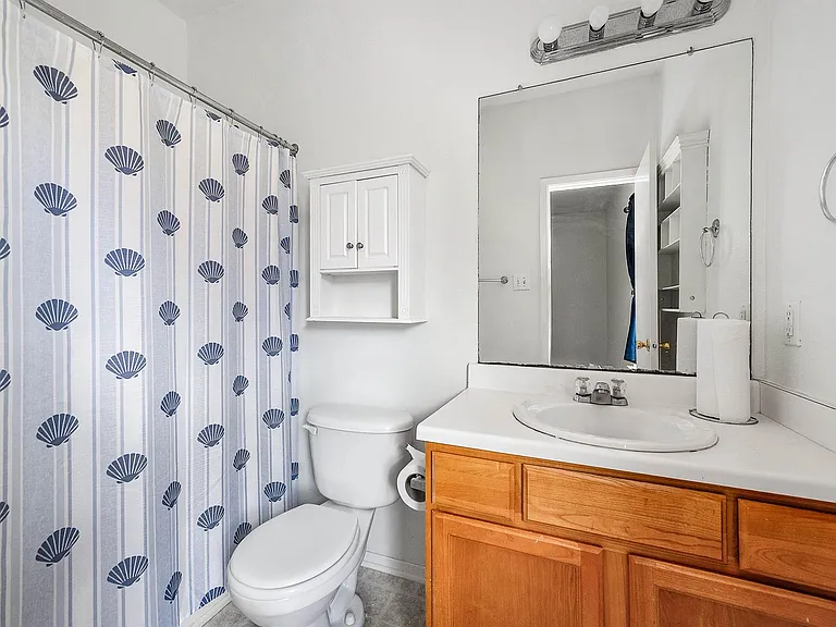 6162 Settlers Lake Cir E — Photo 18