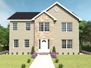 115 Idlewild Rd, Edison, NJ 08817