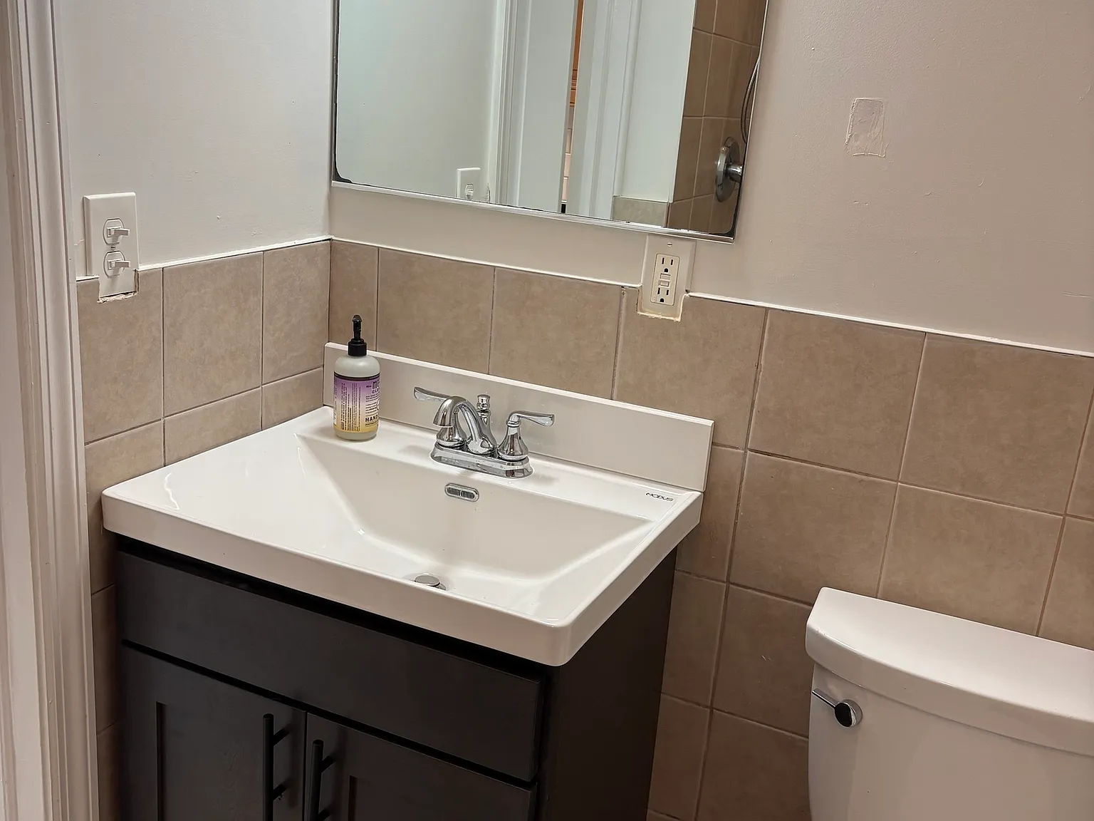 2 bed, 1.0 bath, 1465 sqft, $2,800 — Photo 4